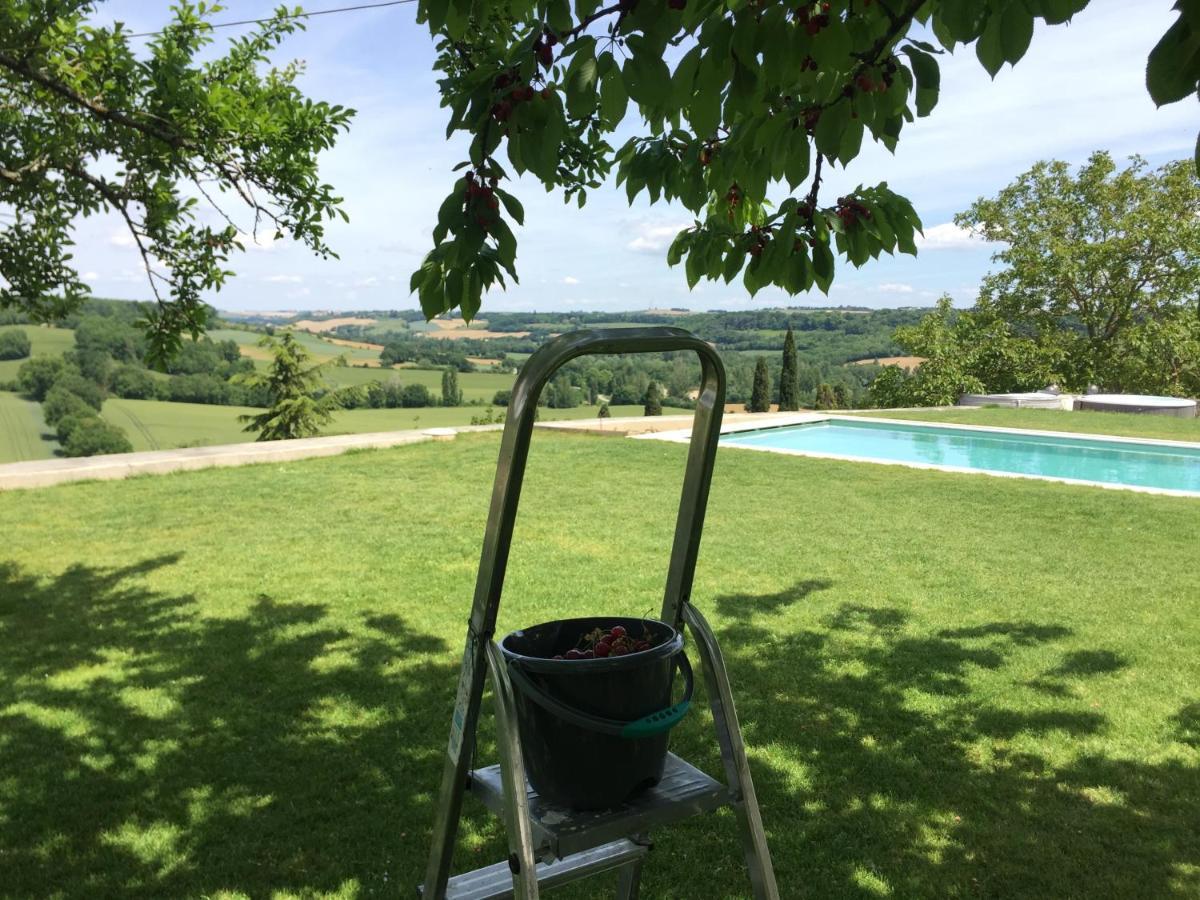 B&B La Mirande De Saint-Clar Buitenkant foto