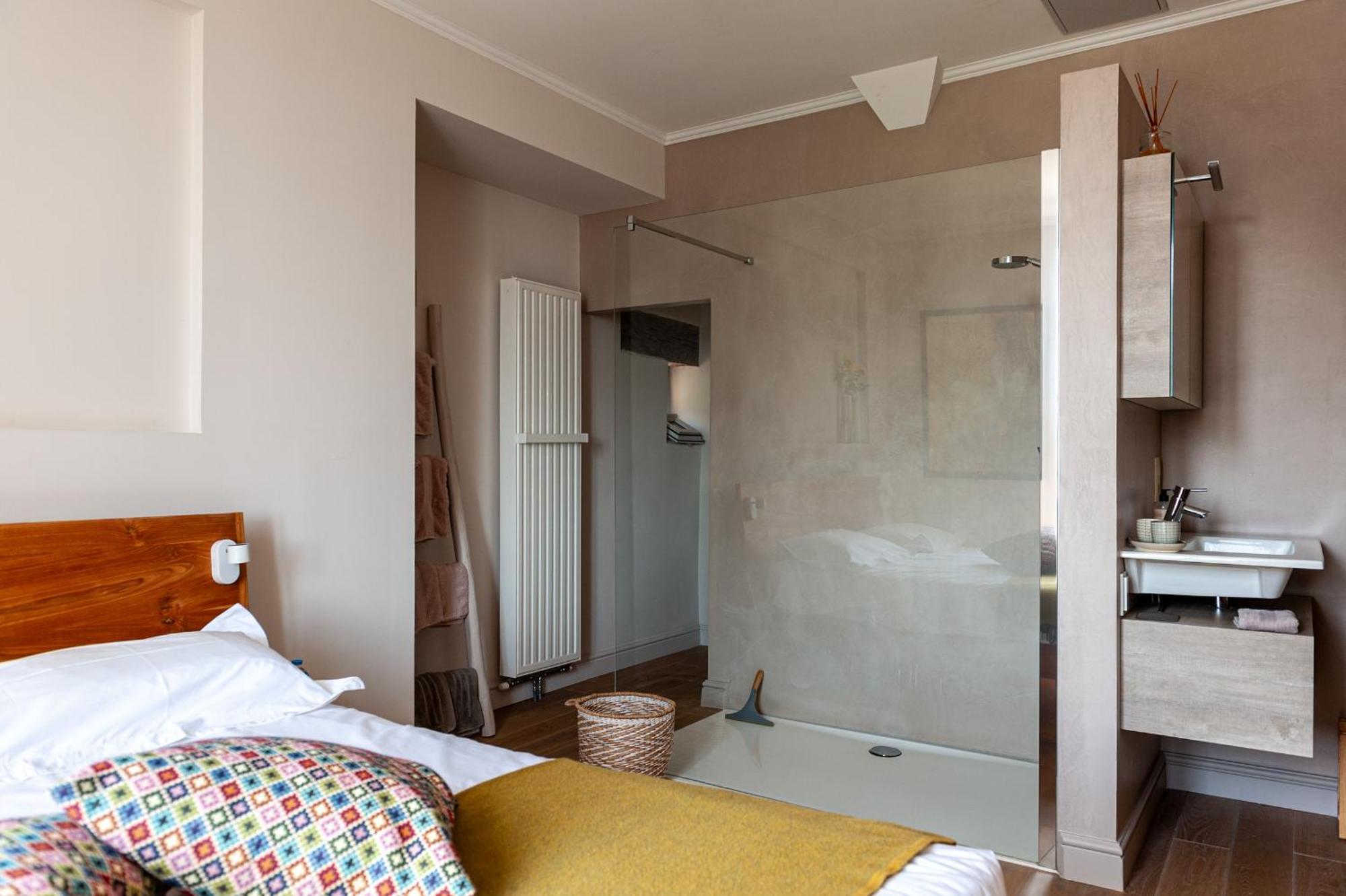 B&B La Mirande De Saint-Clar Buitenkant foto