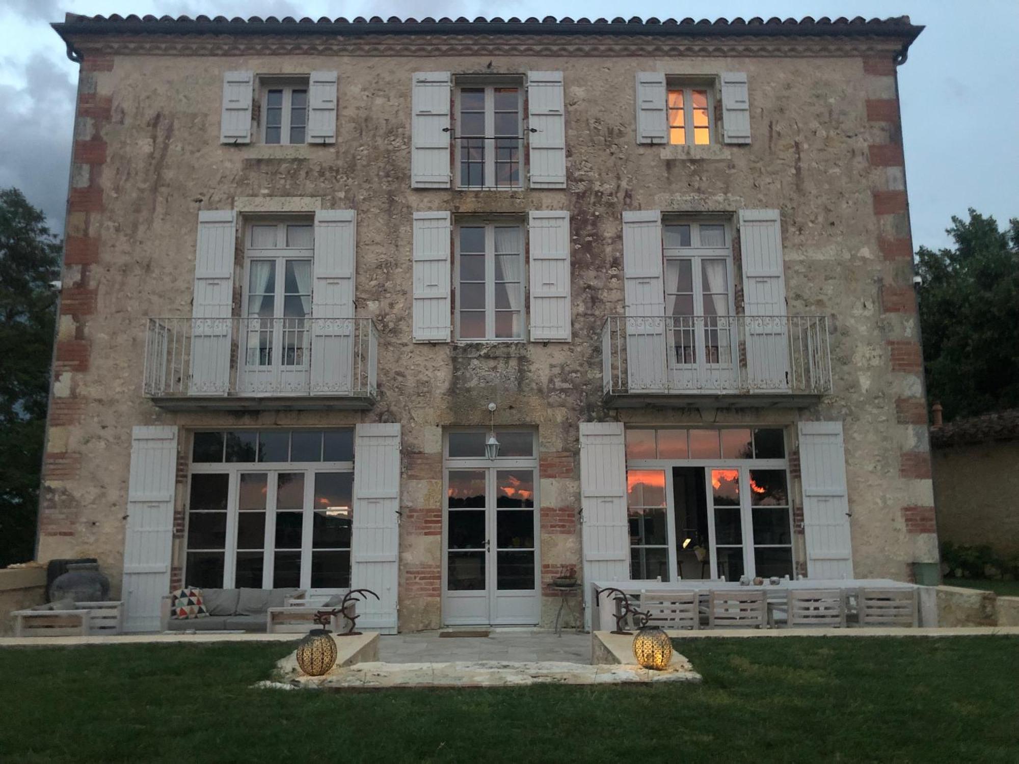 B&B La Mirande De Saint-Clar Buitenkant foto