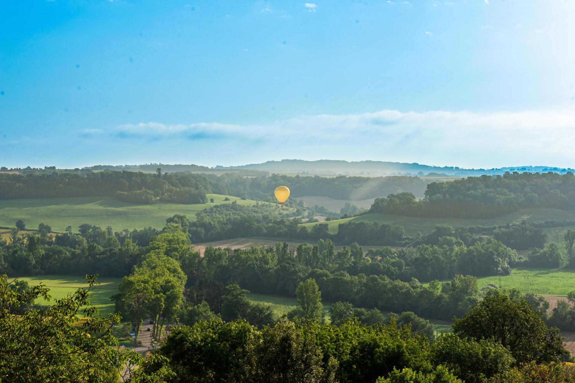 B&B La Mirande De Saint-Clar Buitenkant foto
