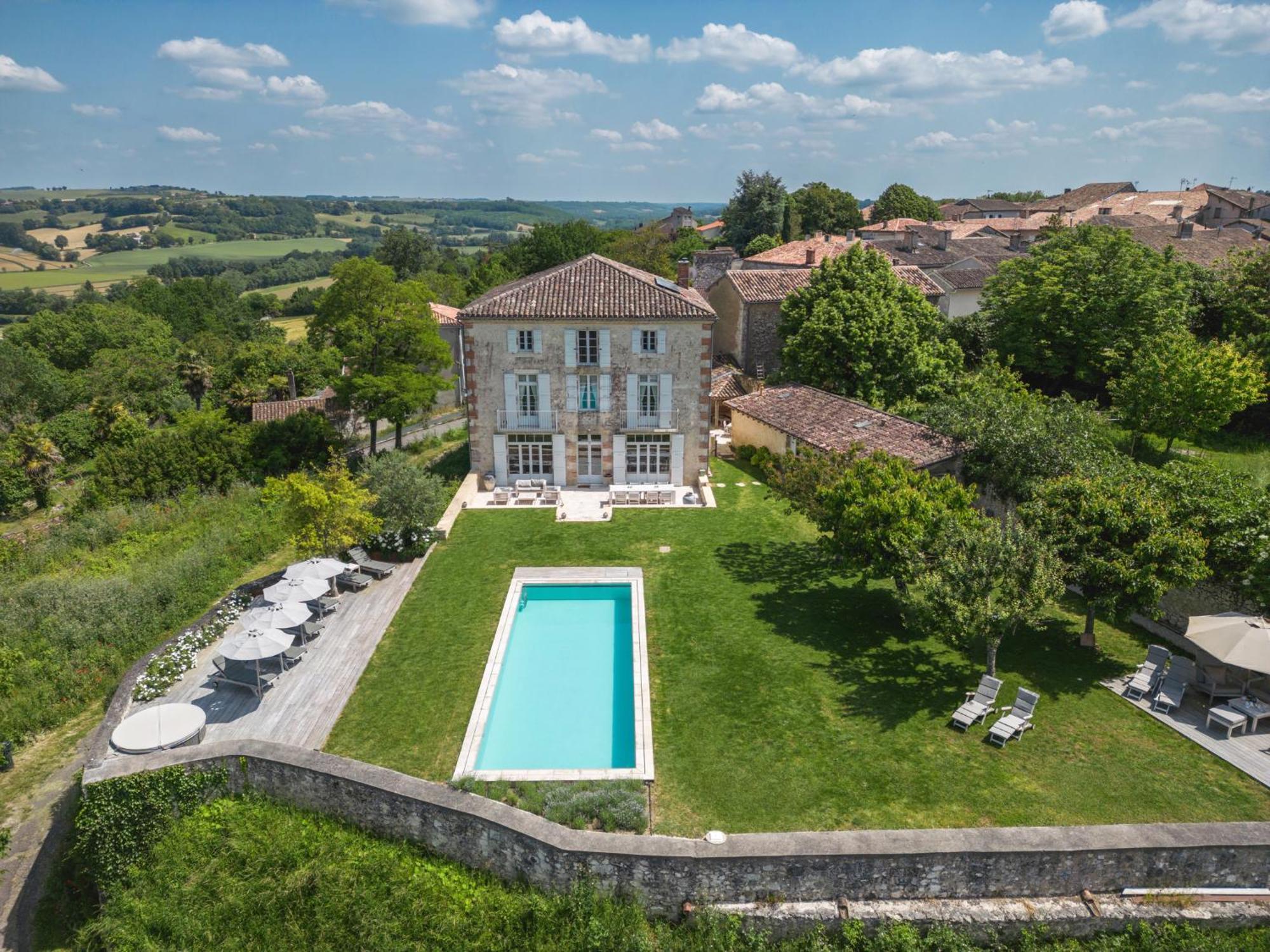 B&B La Mirande De Saint-Clar Buitenkant foto